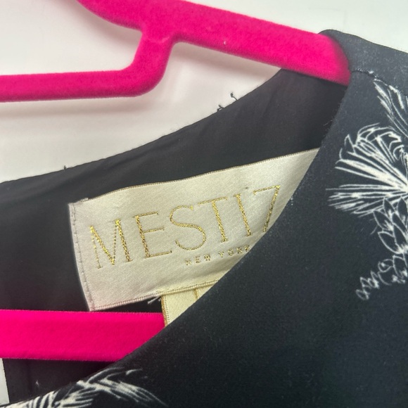 $295 MESTIZA New York size S Midy Mini Dress Bell Slv Black Tropical Floral - Picture 3 of 4